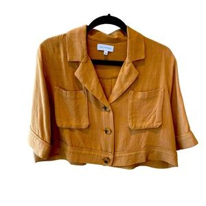 Lost + Wander Cropped Button Top